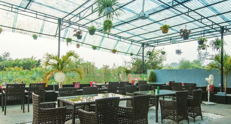 The Living Room Cafe Purena Raipur Zomato